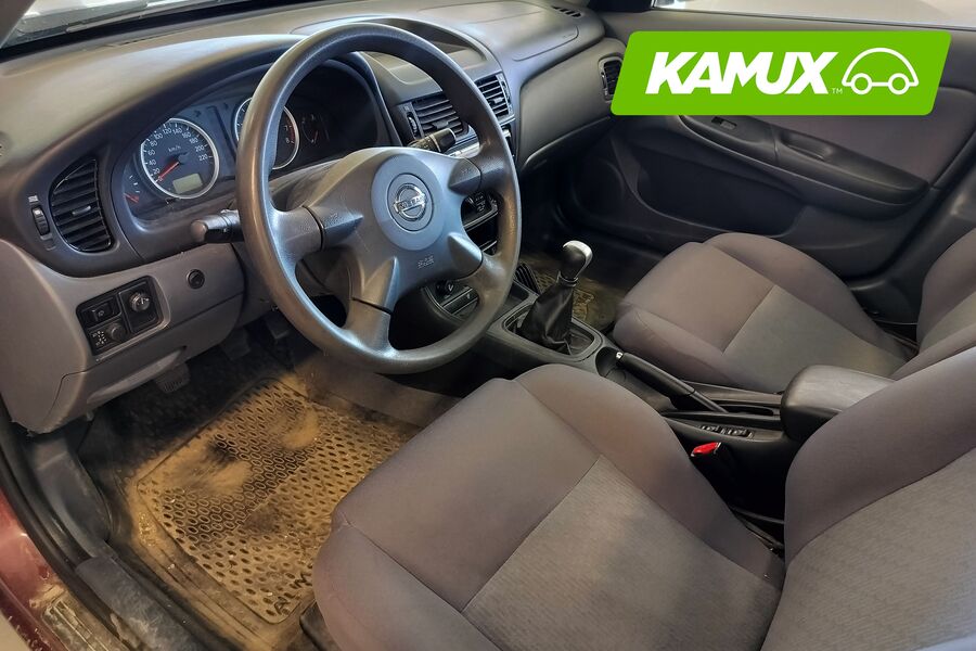 Nissan Almera vaihtoauto