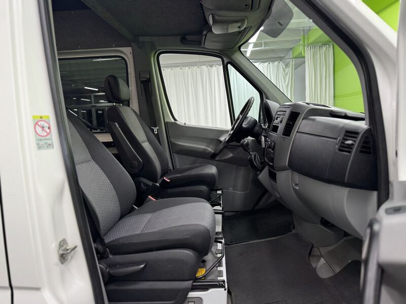 Volkswagen Crafter vaihtoauto