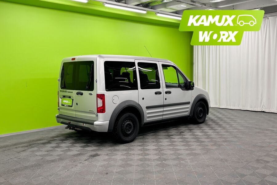 Ford Tourneo Connect vaihtoauto