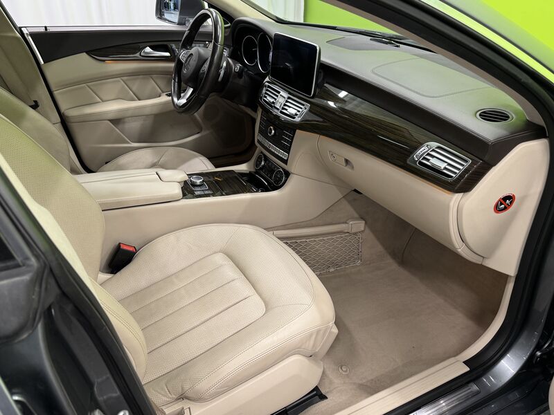 Mercedes-Benz CLS vaihtoauto