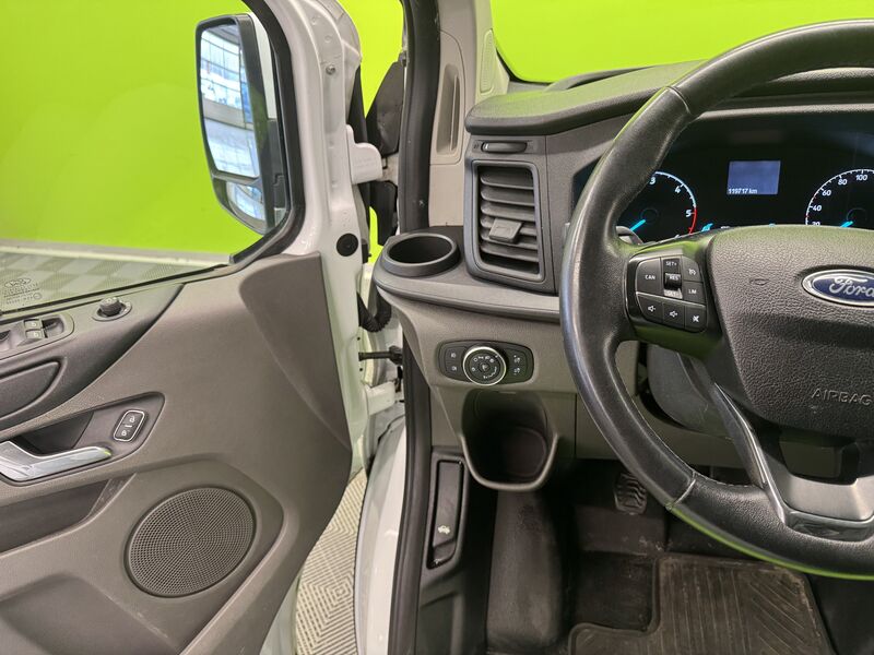 Ford Transit Custom vaihtoauto