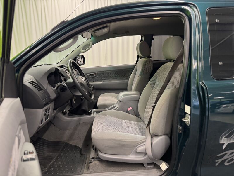 Toyota Hilux vaihtoauto