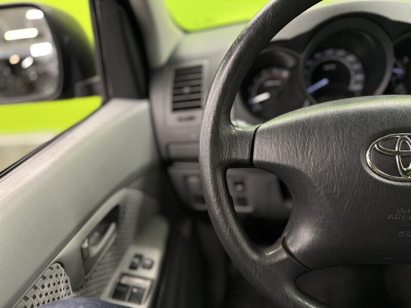 Toyota Hilux vaihtoauto