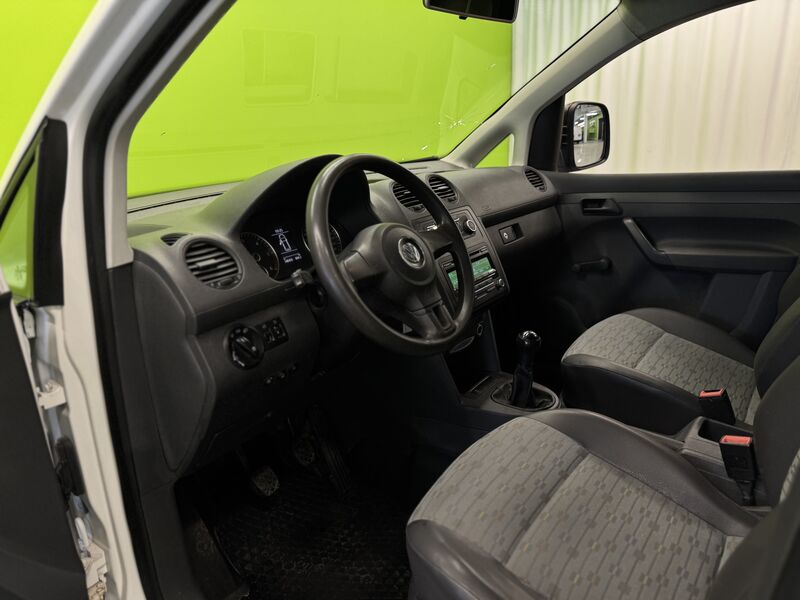 Volkswagen Caddy Maxi vaihtoauto