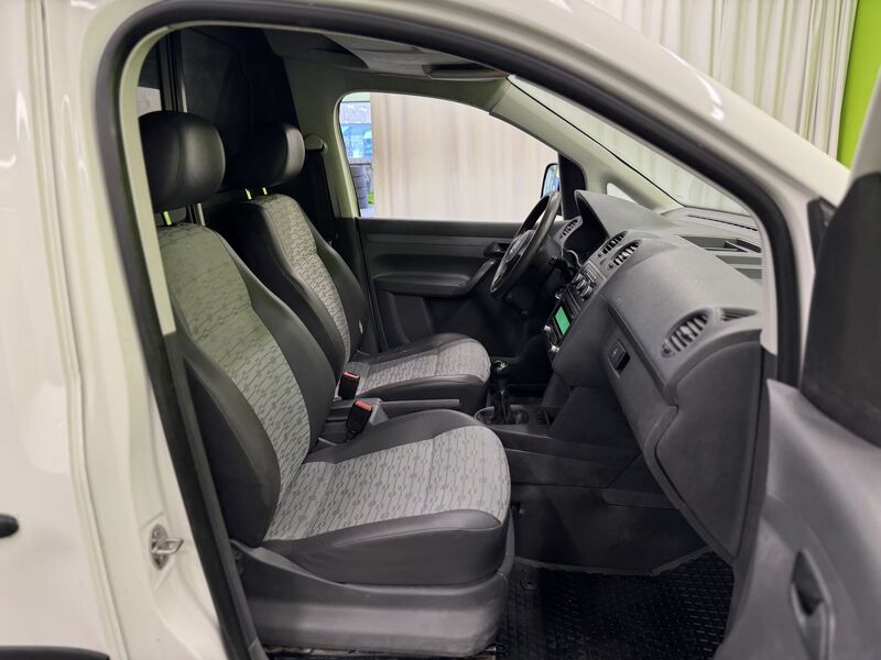 Volkswagen Caddy Maxi vaihtoauto