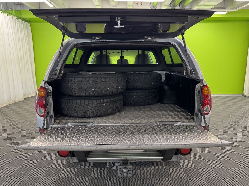 Mitsubishi L200 vaihtoauto