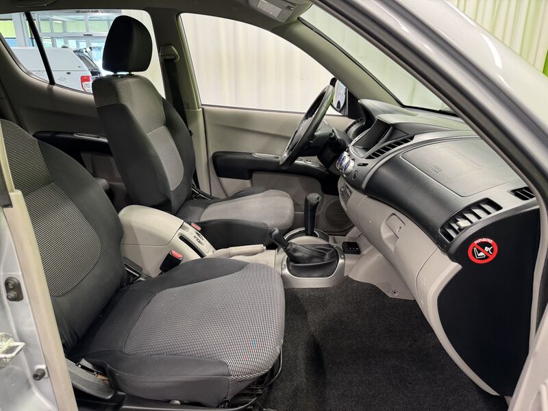 Mitsubishi L200 vaihtoauto