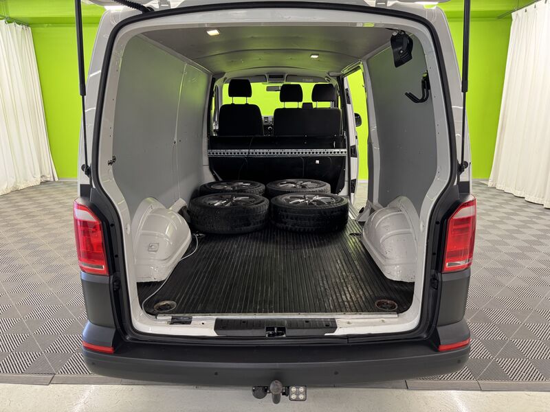 Volkswagen Transporter vaihtoauto