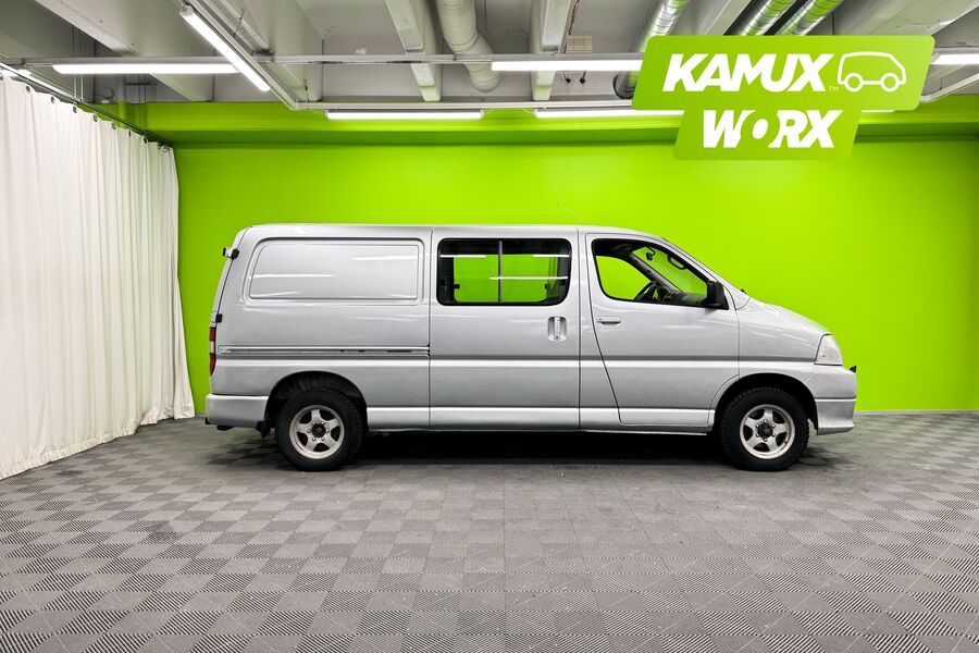 Toyota Hiace vaihtoauto