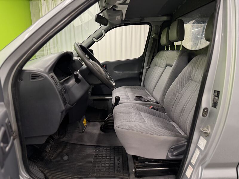 Toyota Hiace vaihtoauto