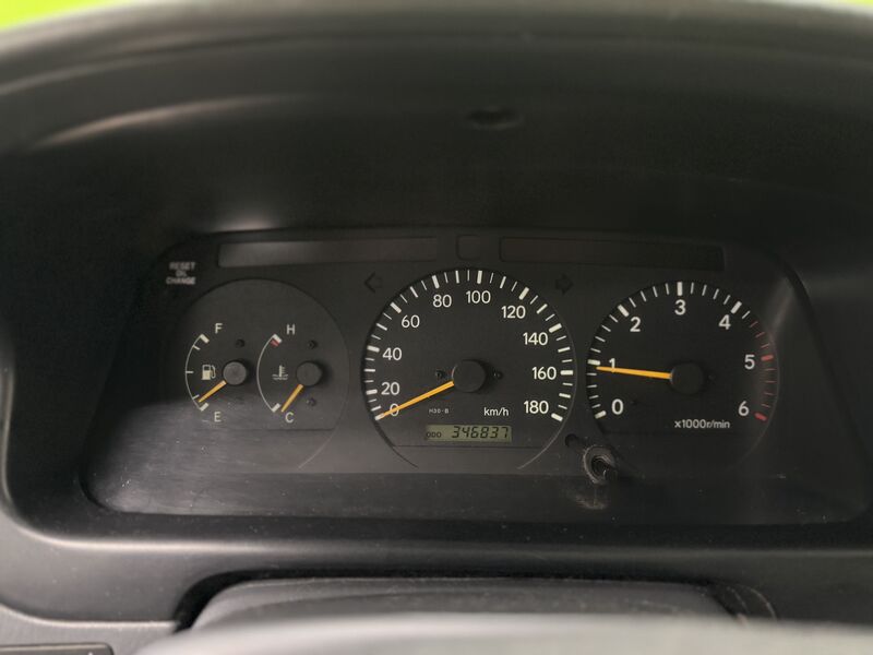 Toyota Hiace vaihtoauto