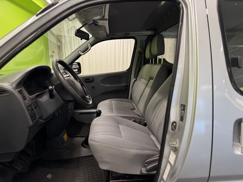 Toyota Hiace vaihtoauto