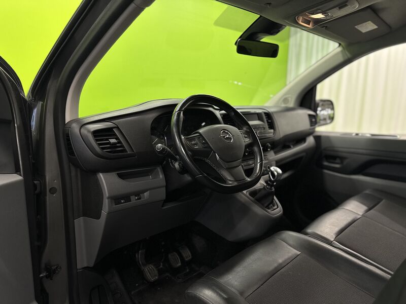 Opel Vivaro vaihtoauto