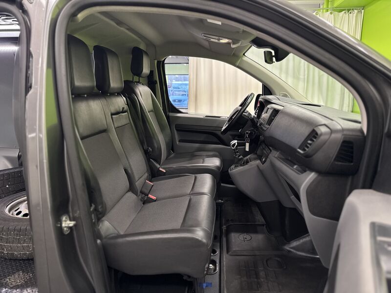 Opel Vivaro vaihtoauto