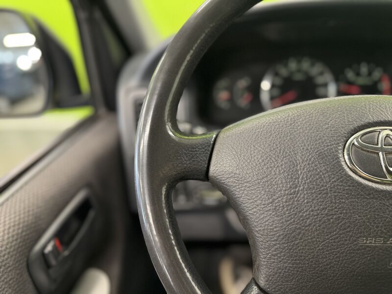 Toyota Hiace vaihtoauto