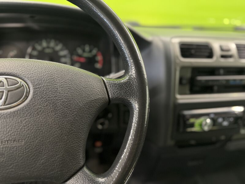 Toyota Hiace vaihtoauto