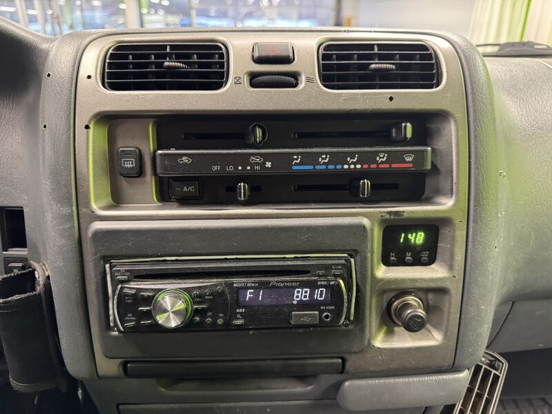 Toyota Hiace vaihtoauto