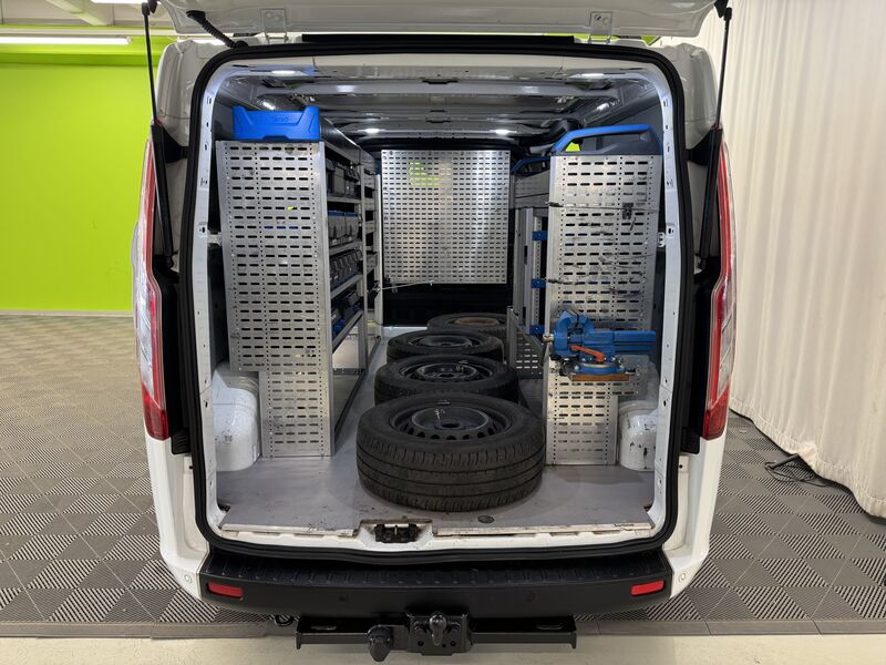 Ford Custom vaihtoauto