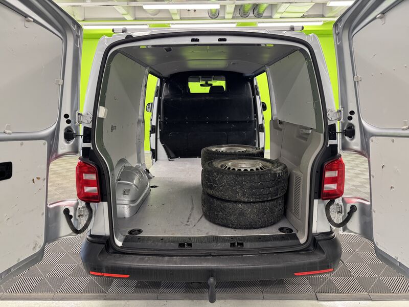 Volkswagen Transporter vaihtoauto