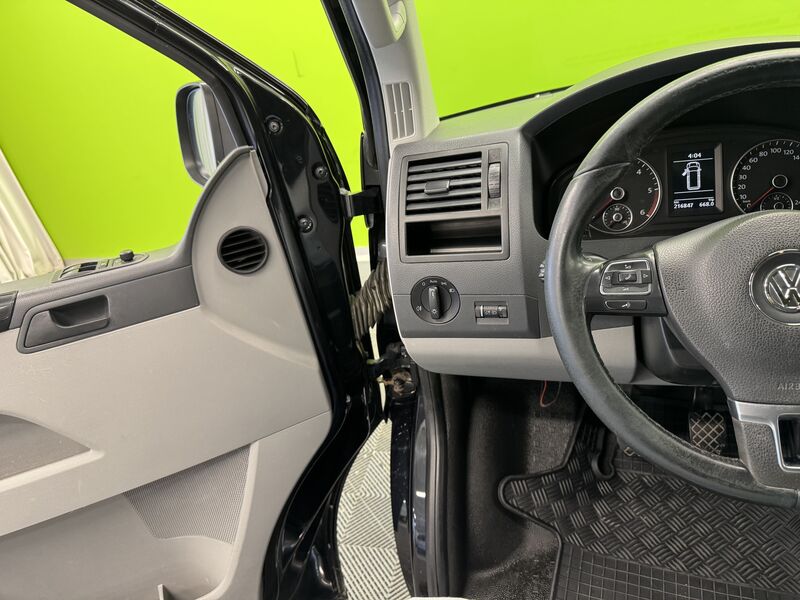 Volkswagen Transporter vaihtoauto