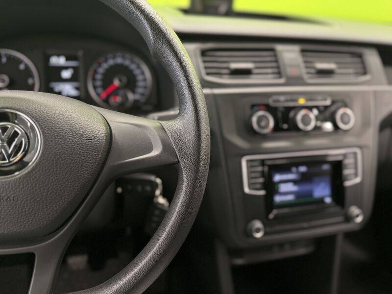 Volkswagen Caddy Maxi vaihtoauto