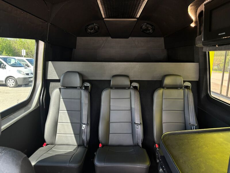 Mercedes-Benz Sprinter vaihtoauto