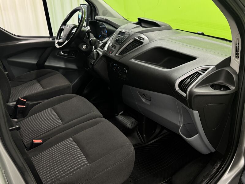 Ford Transit Custom vaihtoauto