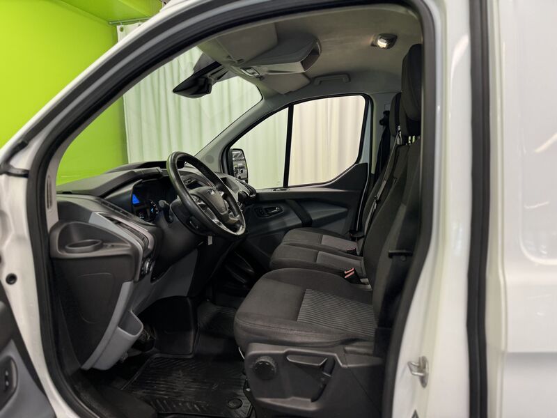 Ford Transit Custom vaihtoauto