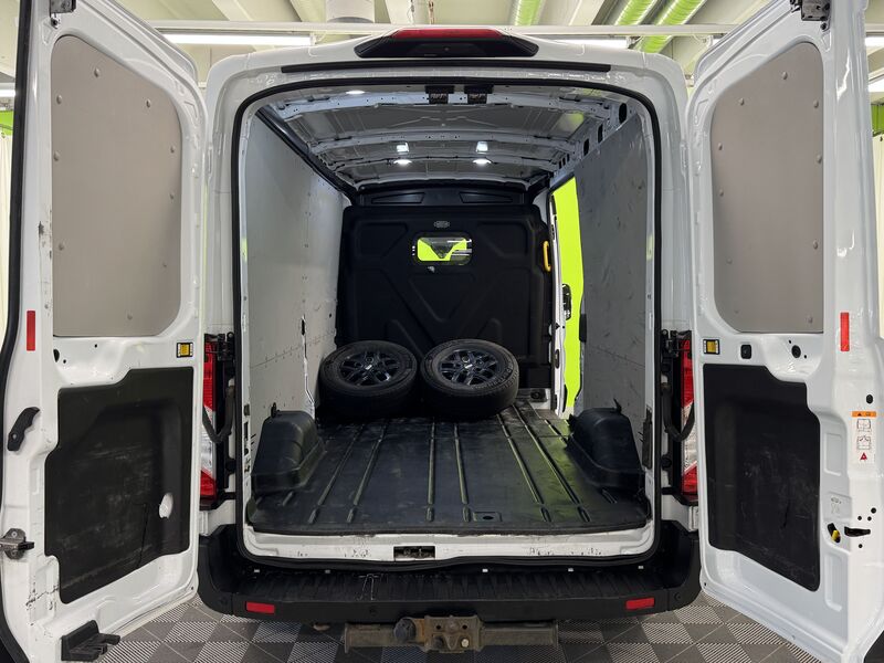 Ford Transit vaihtoauto