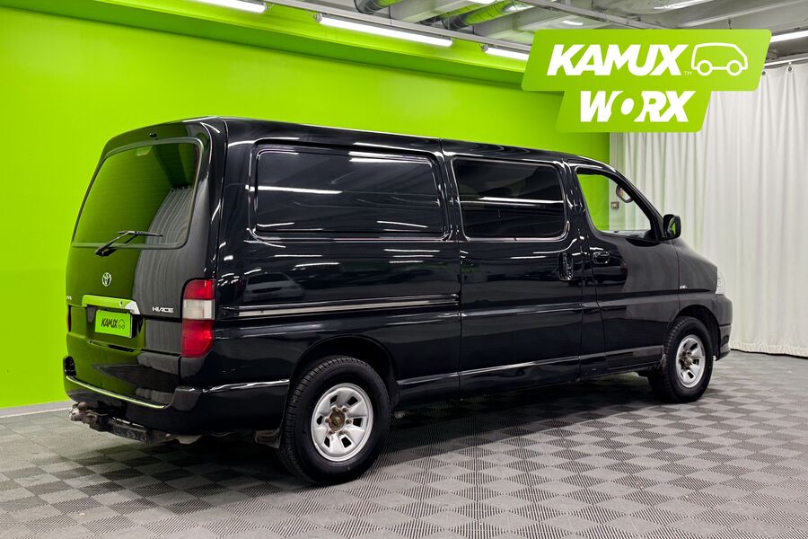 Toyota Hiace vaihtoauto