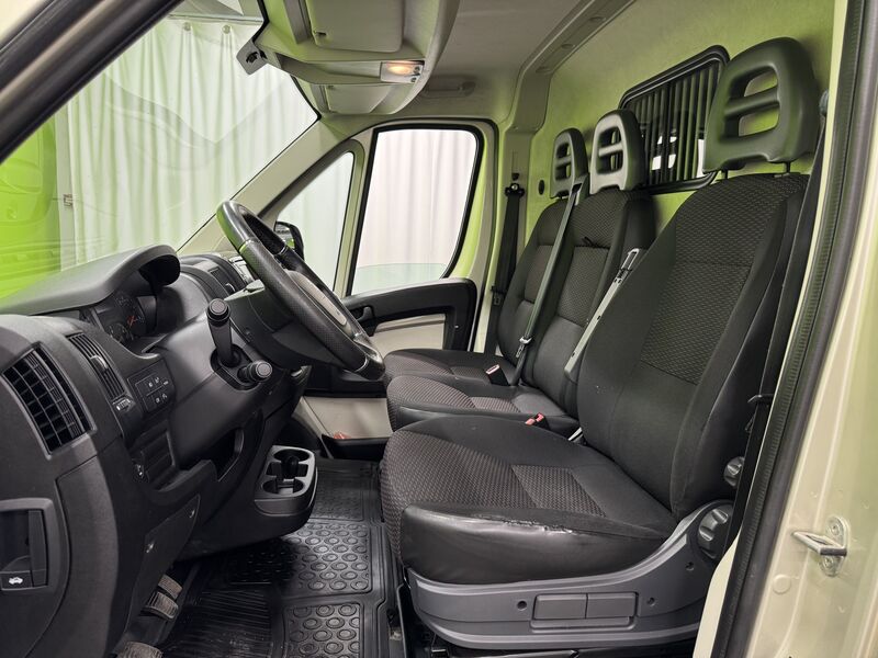 Peugeot Boxer vaihtoauto