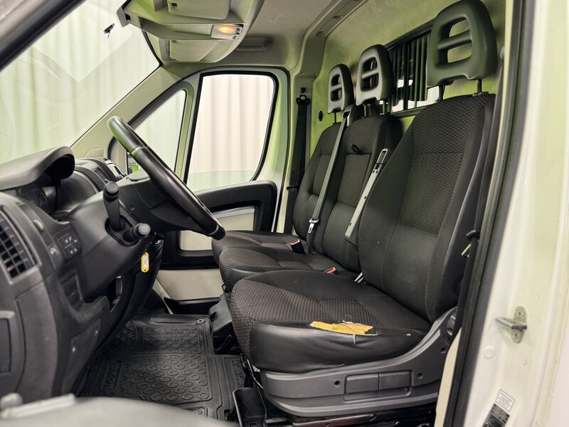 Peugeot Boxer vaihtoauto