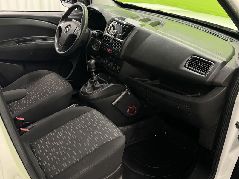 Opel Combo vaihtoauto
