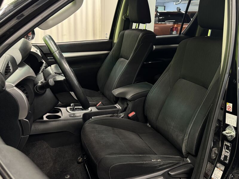 Toyota Hilux vaihtoauto
