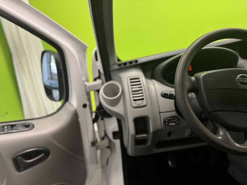 Nissan Primastar vaihtoauto