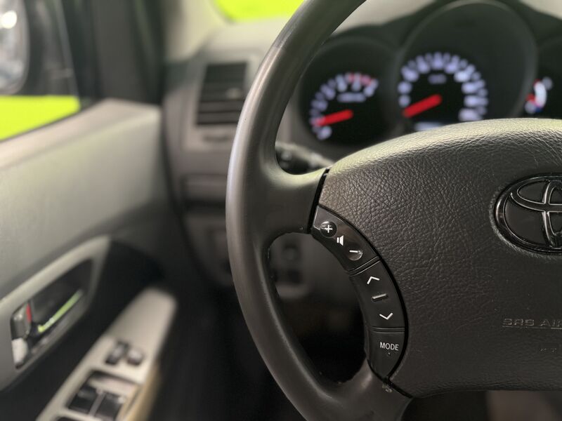 Toyota Hilux vaihtoauto