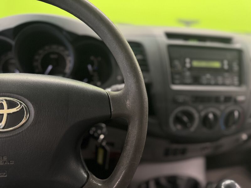 Toyota Hilux vaihtoauto