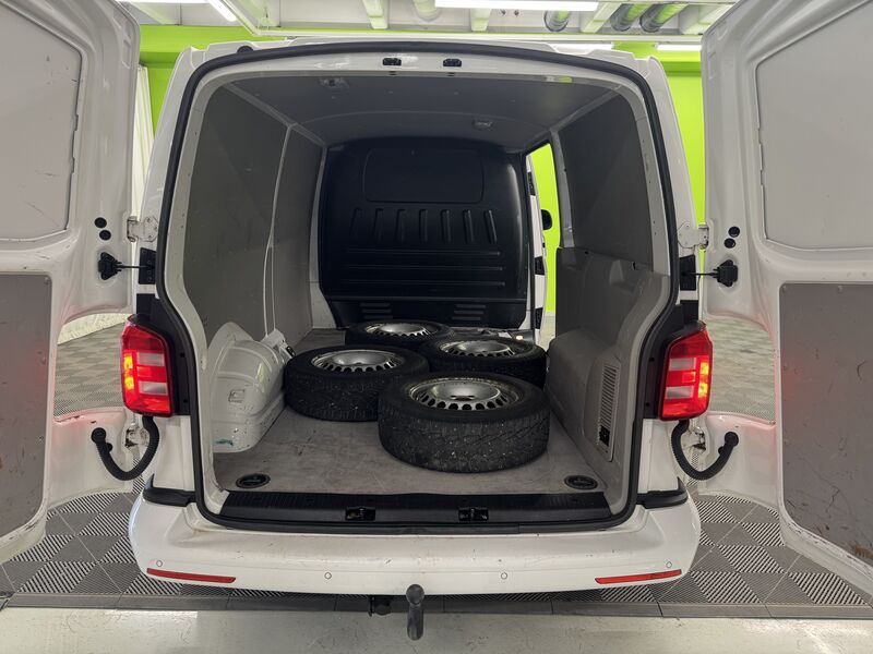 Volkswagen Transporter vaihtoauto