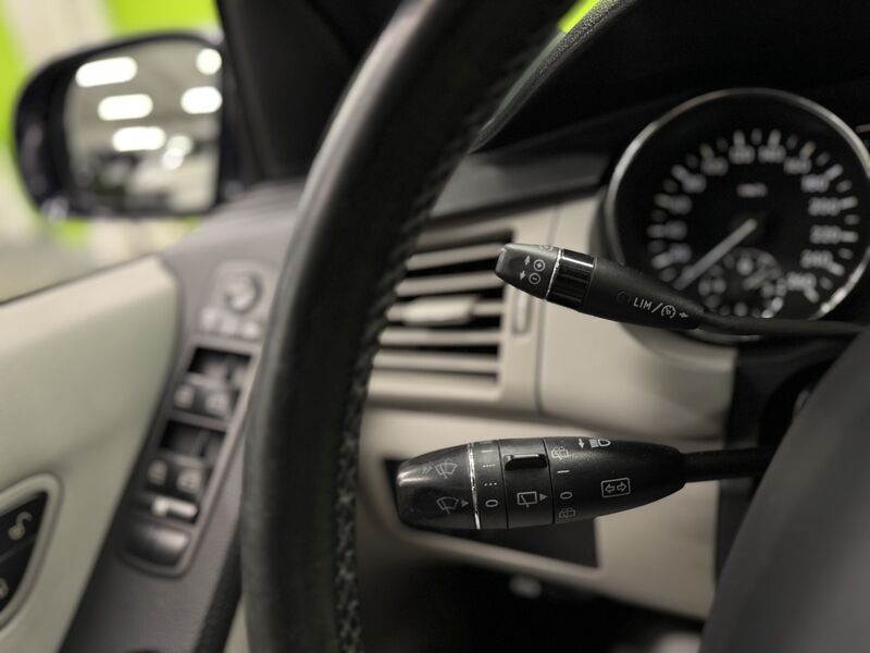 Mercedes-Benz R vaihtoauto