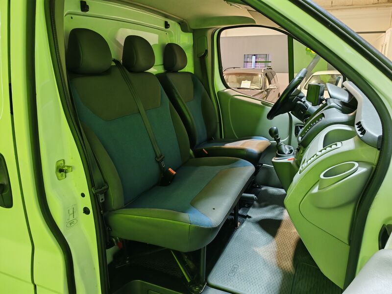 Renault Trafic vaihtoauto