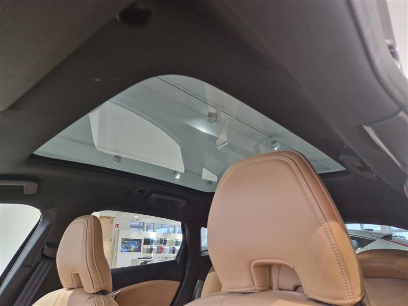 Volvo V40 Cross Country vaihtoauto