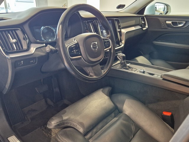 Volvo V60 Cross Country vaihtoauto