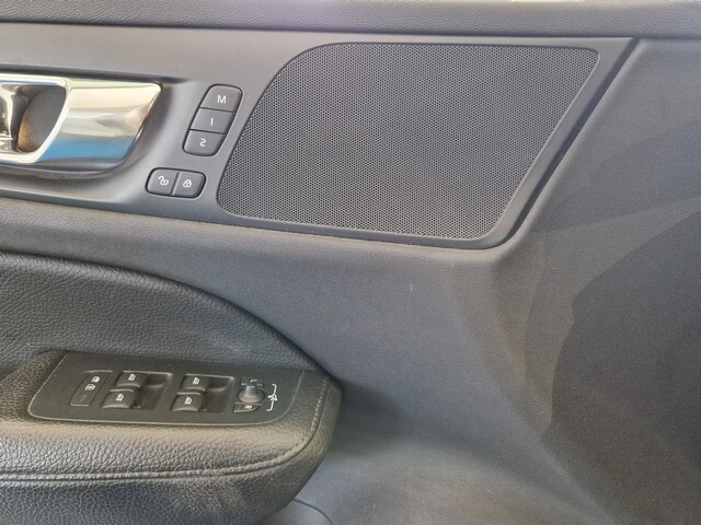 Volvo V60 Cross Country vaihtoauto