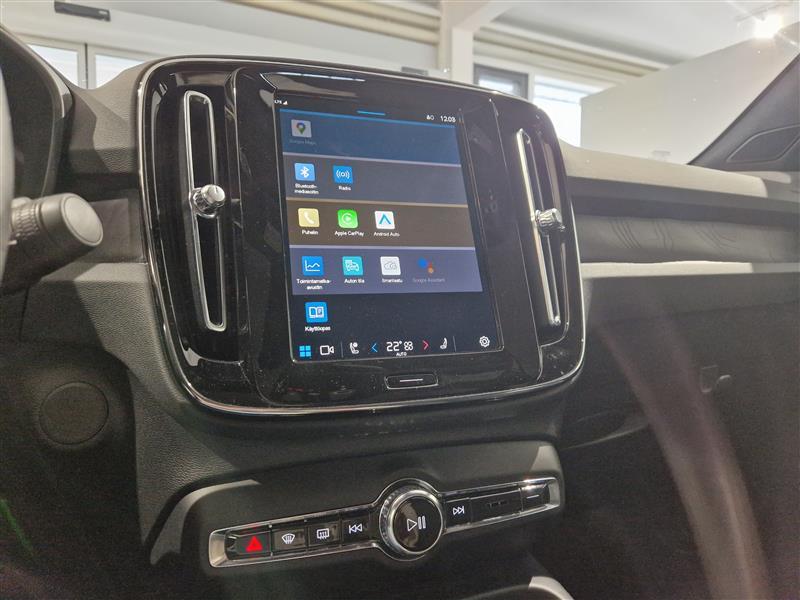 Volvo C40 vaihtoauto