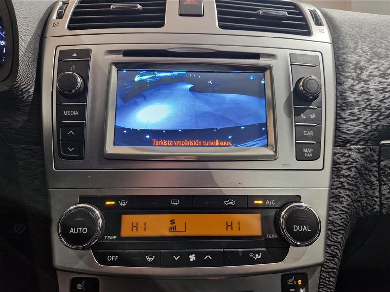 Toyota Avensis vaihtoauto