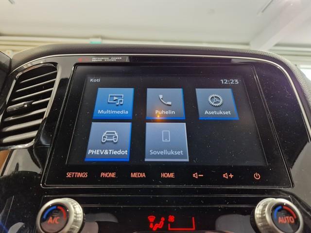 Mitsubishi Outlander PHEV vaihtoauto