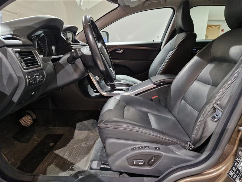 Volvo XC70 vaihtoauto