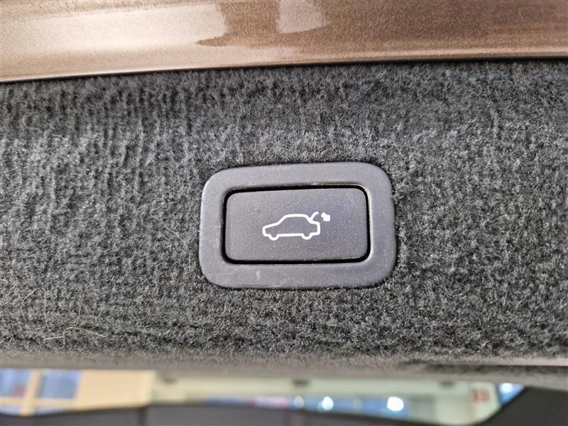 Volvo XC70 vaihtoauto