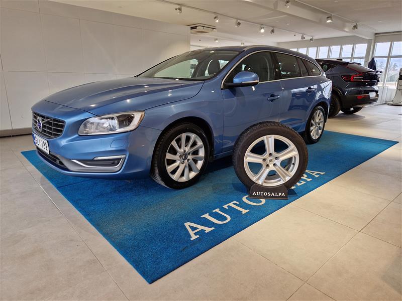 Volvo V60 vaihtoauto