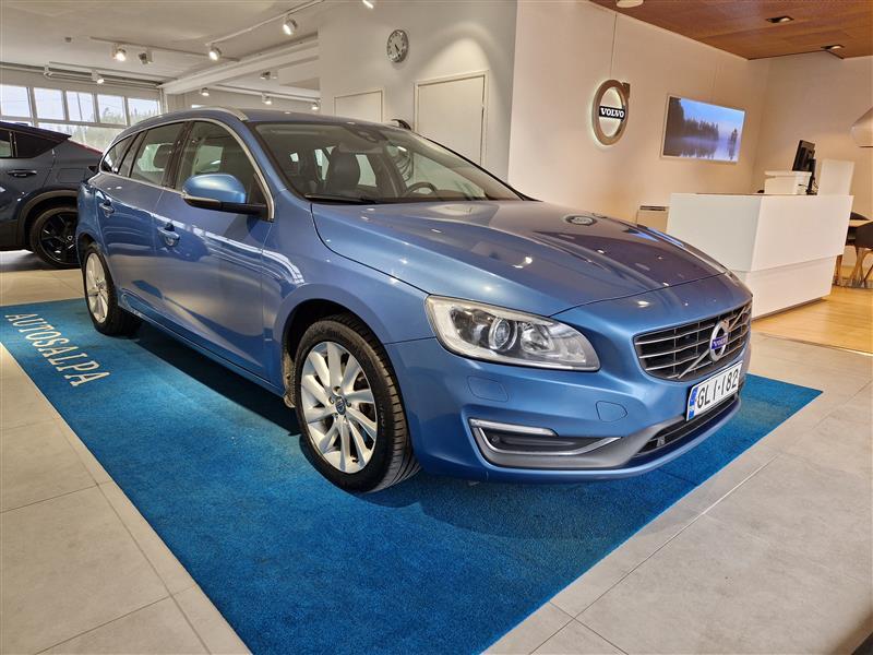 Volvo V60 vaihtoauto